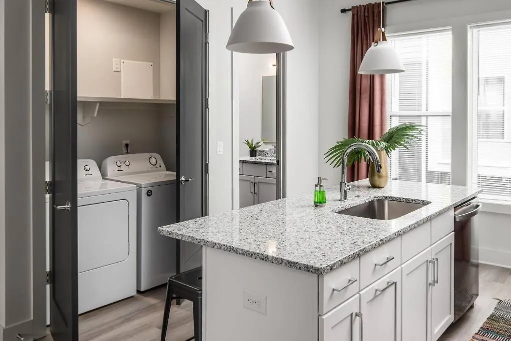 House Of Many Records - Brand New Spacious Luxury Nashville Holiday home